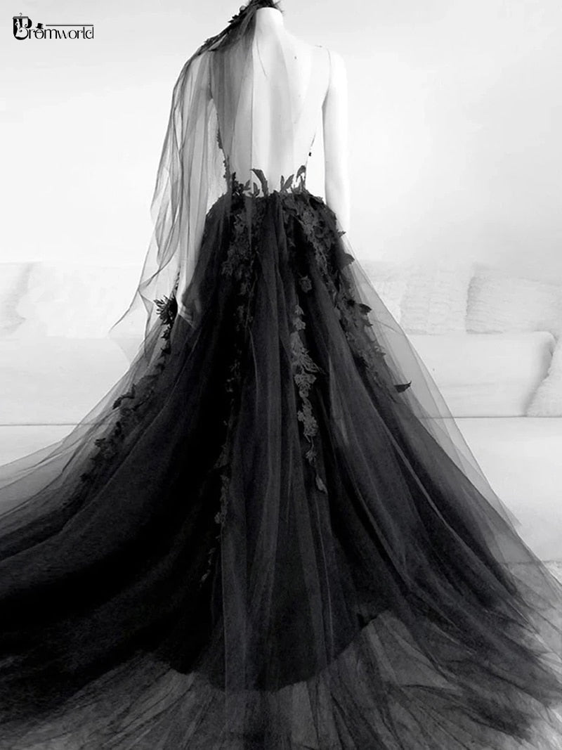 Gothic Black Prom Dresses Sexy Backless High Side Split A-line Evening Dress Lace Formal Party Gowns With Veil Robe De Soirée